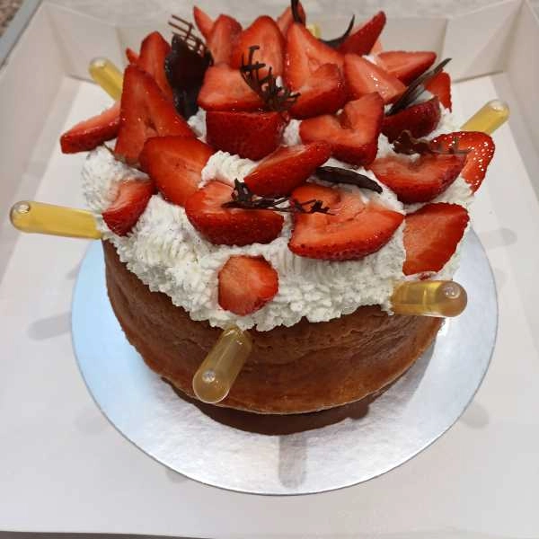Baba au rhum revisité à la fraise